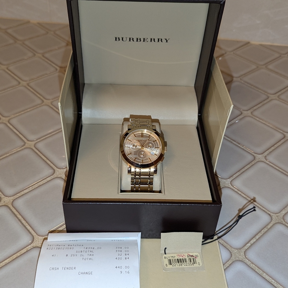 Burberry Luxurious Gold-Tone Men's Watch
